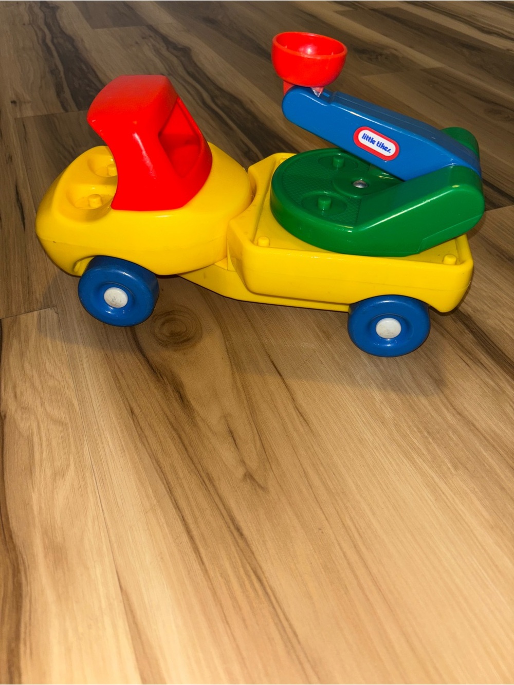 Little Tikes Vintage 1985 Cherry Picker Truck